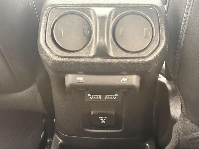 2021 Jeep Wrangler Unlimited Sahara Altitude 4x4