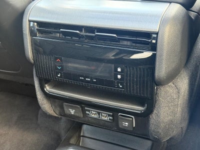 2024 Jeep Wagoneer Series II Carbide 4x4