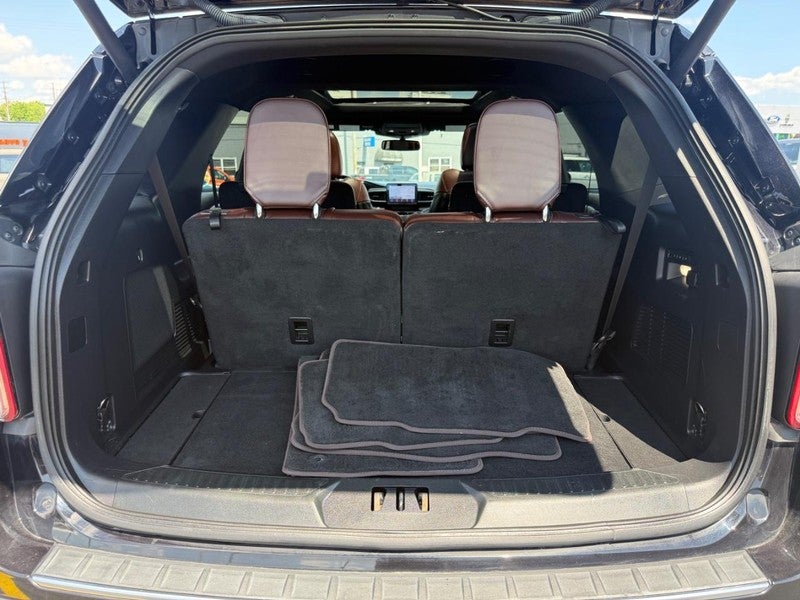 2022 Ford Explorer Platinum 4WD