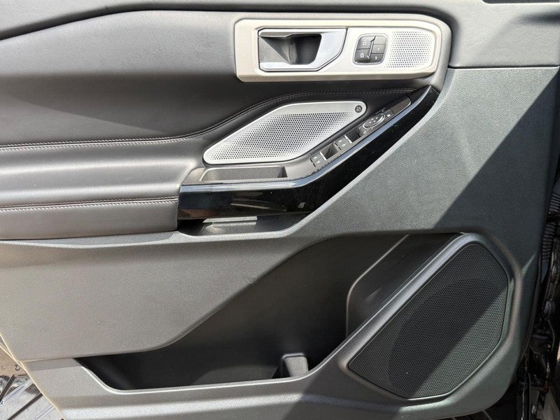 2023 Ford Explorer Platinum 4WD
