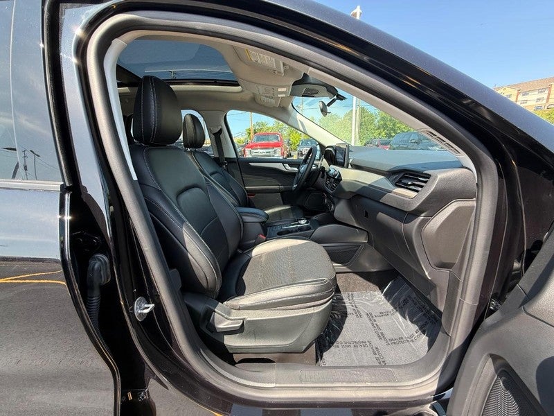 2022 Ford Escape SEL AWD