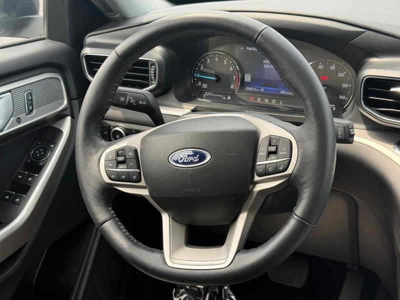 2023 Ford Explorer XLT 4WD