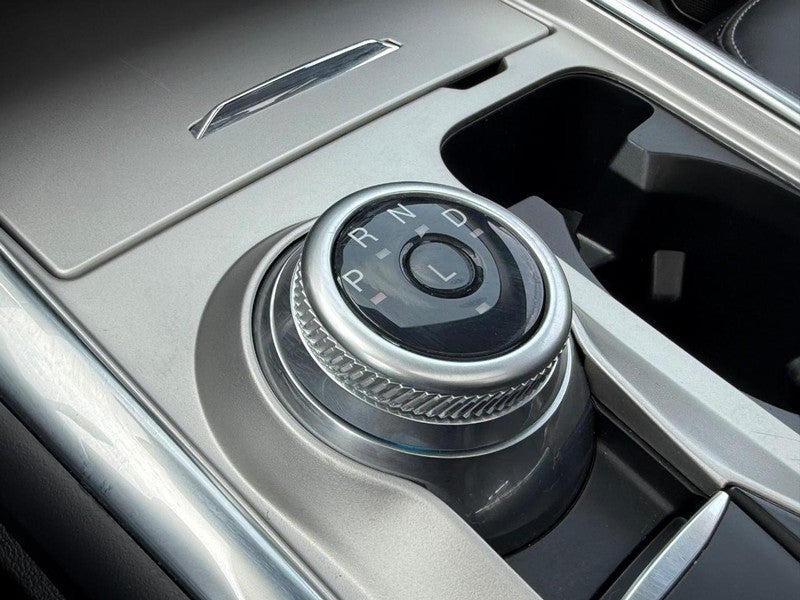 2023 Ford Explorer XLT 4WD