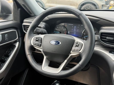 2023 Ford Explorer XLT 4WD