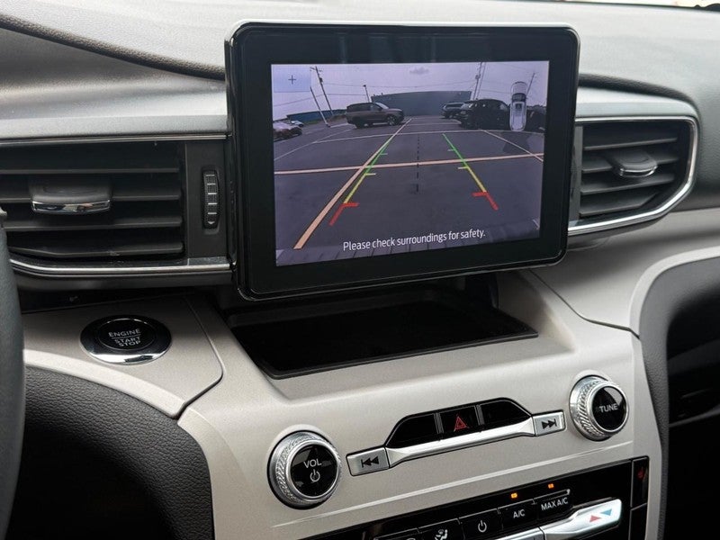 2023 Ford Explorer XLT 4WD
