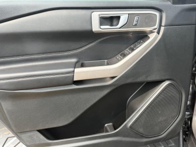 2023 Ford Explorer XLT 4WD