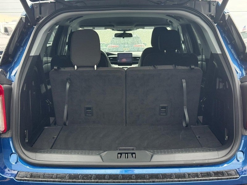 2023 Ford Explorer XLT 4WD