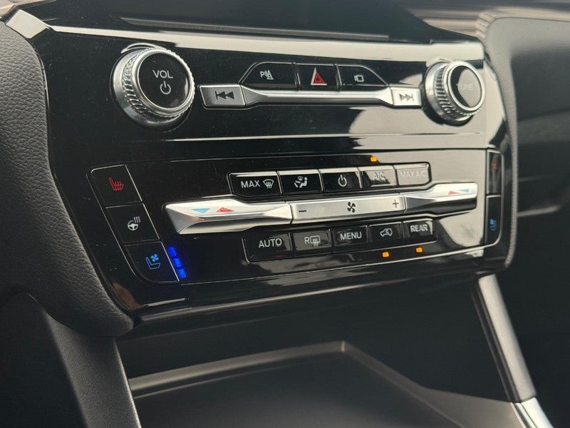 2023 Ford Explorer Limited 4WD