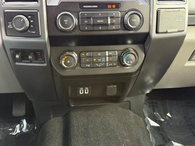 2019 Ford Super Duty F-250 SRW XLT 4WD Crew Cab 6.75' Box