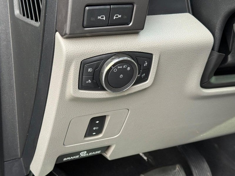 2019 Ford Super Duty F-250 SRW XLT 4WD Crew Cab 6.75' Box