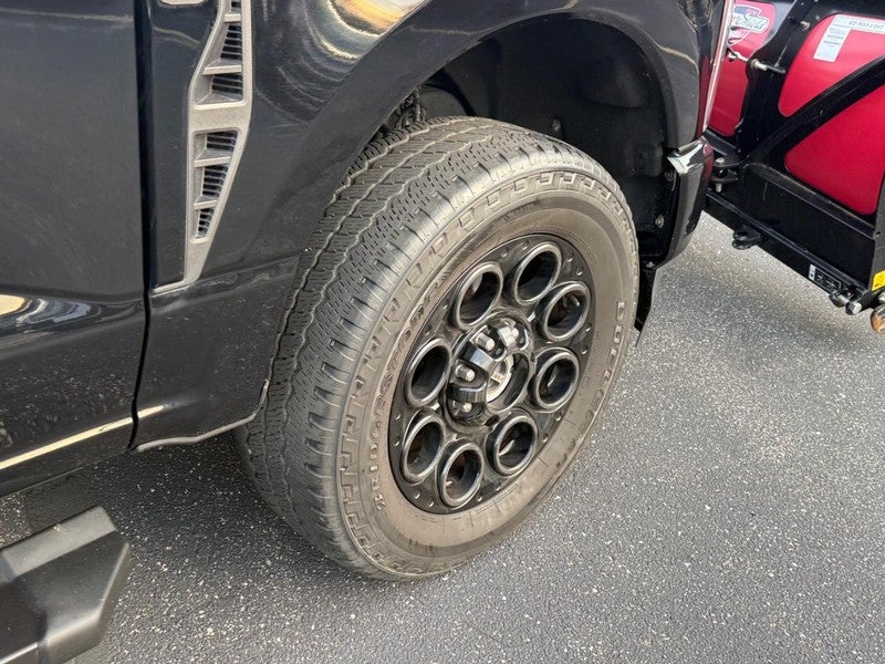 2023 Ford Super Duty F-250 SRW LARIAT 4WD Crew Cab 6.75' Box