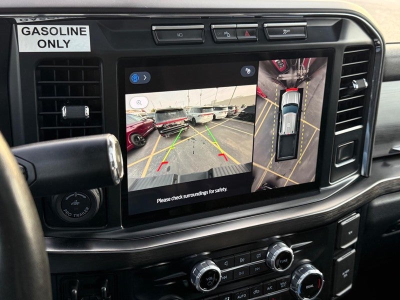 2023 Ford Super Duty F-250 SRW LARIAT 4WD Crew Cab 6.75' Box