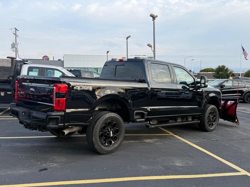 2023 Ford Super Duty F-250 SRW LARIAT 4WD Crew Cab 6.75' Box