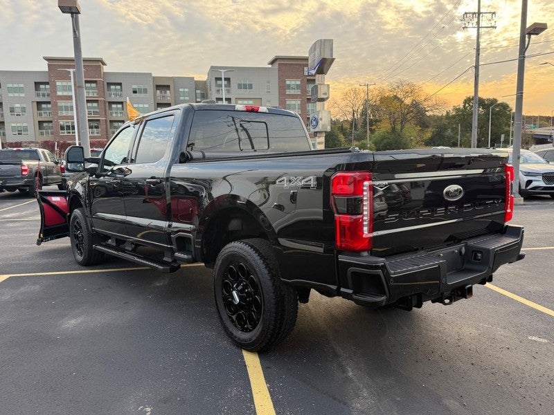 2023 Ford Super Duty F-250 SRW LARIAT 4WD Crew Cab 6.75' Box