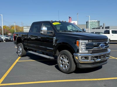 2018 Ford Super Duty F-350 SRW LARIAT 4WD Crew Cab 6.75' Box