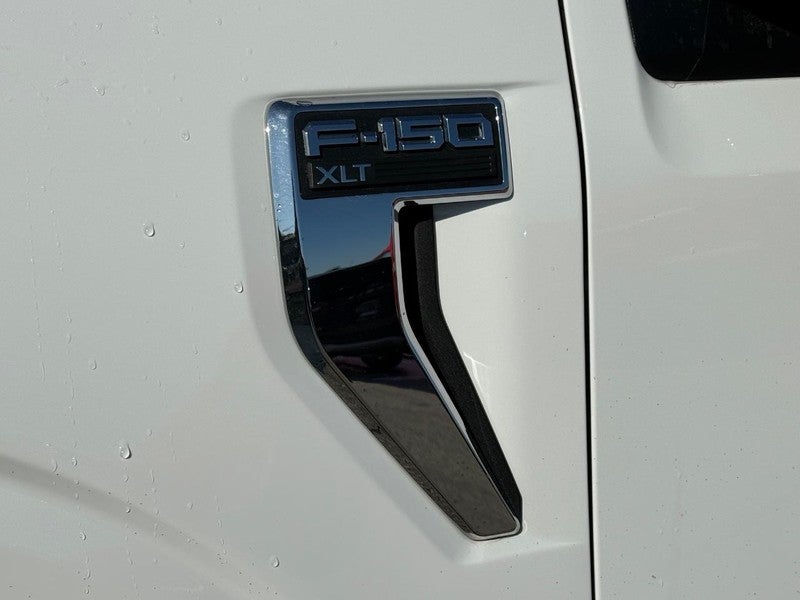 2023 Ford F-150 XL 4WD SuperCrew 5.5' Box