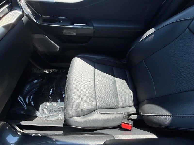 2023 Ford F-150 LARIAT 4WD SuperCrew 5.5' Box