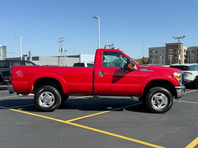 2015 Ford Super Duty F-350 SRW 4WD Reg Cab 137" XL