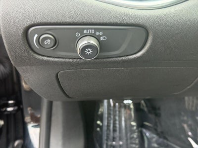 2022 Chevrolet Malibu 4dr Sdn Premier