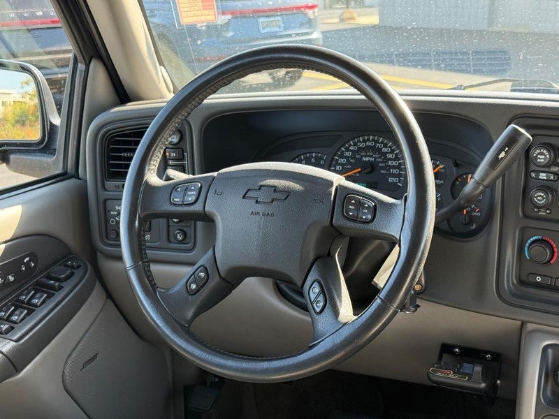 2003 Chevrolet Tahoe 4dr 1500 4WD LT