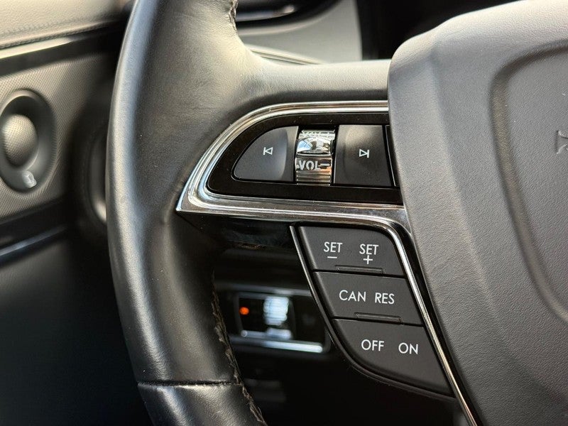 2023 Lincoln Nautilus Reserve AWD