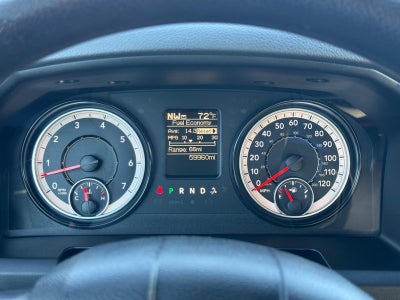 2017 RAM 1500 Express 4x4 Crew Cab 5'7" Box