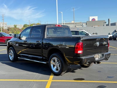 2017 RAM 1500 Express 4x4 Crew Cab 5'7" Box