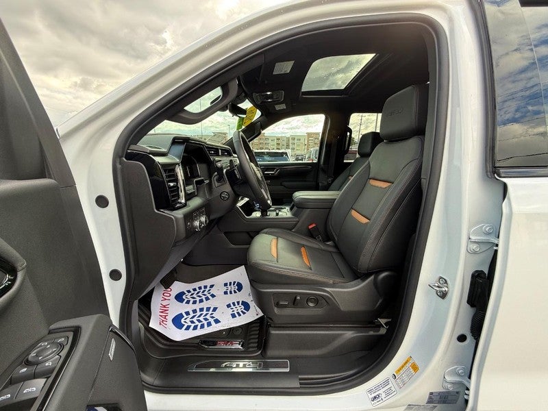2026 GMC Sierra 1500 4WD Crew Cab 157" AT4