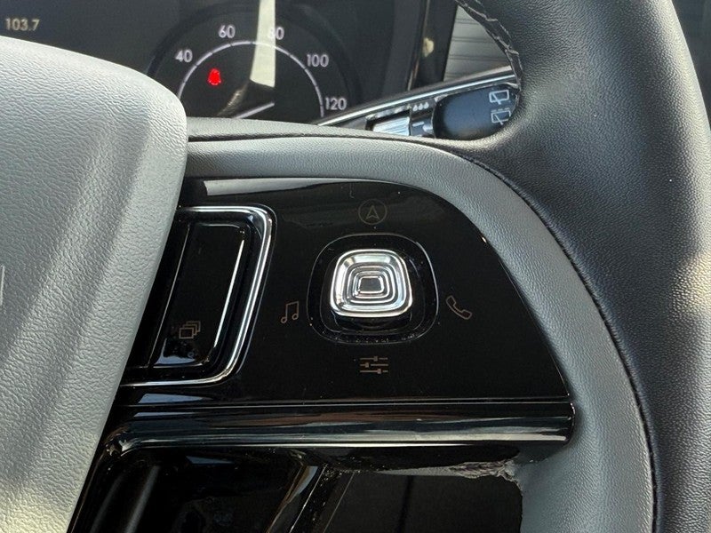2022 Lincoln Corsair Standard AWD