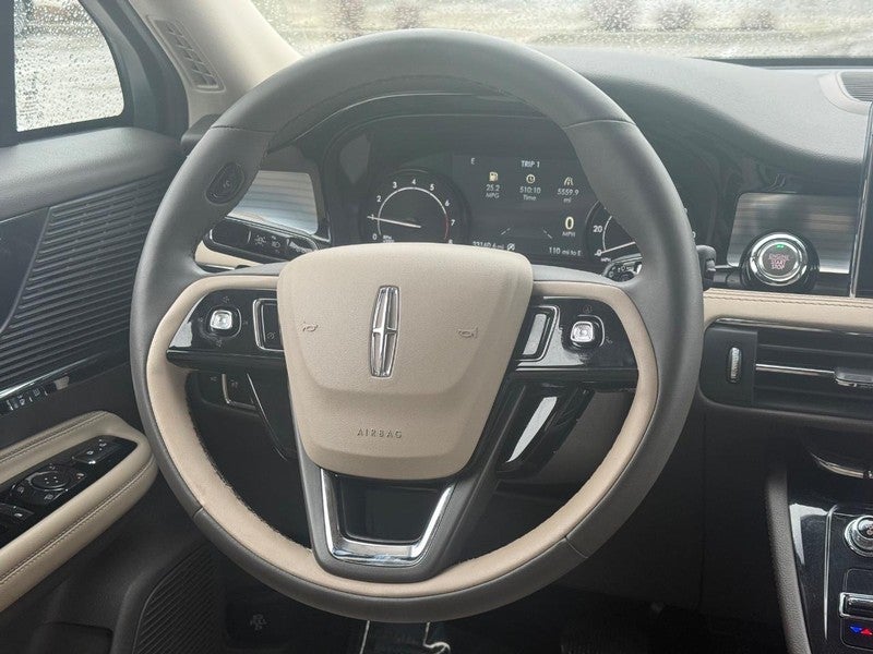 2022 Lincoln Corsair Standard AWD