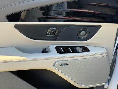 2024 Lincoln Nautilus Reserve AWD