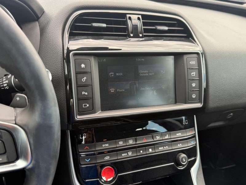 2018 Jaguar XE 30t Prestige AWD