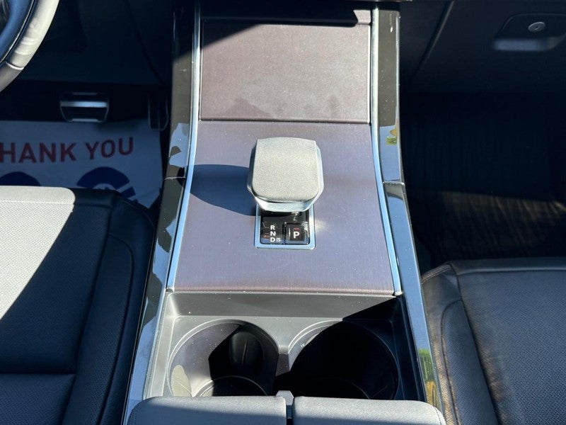 2026 Land Rover Range Rover Velar P250 Dynamic SE