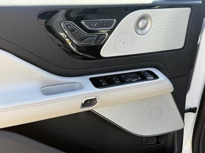 2027 Lincoln Aviator Reserve