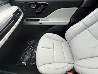 2027 Lincoln Aviator Reserve