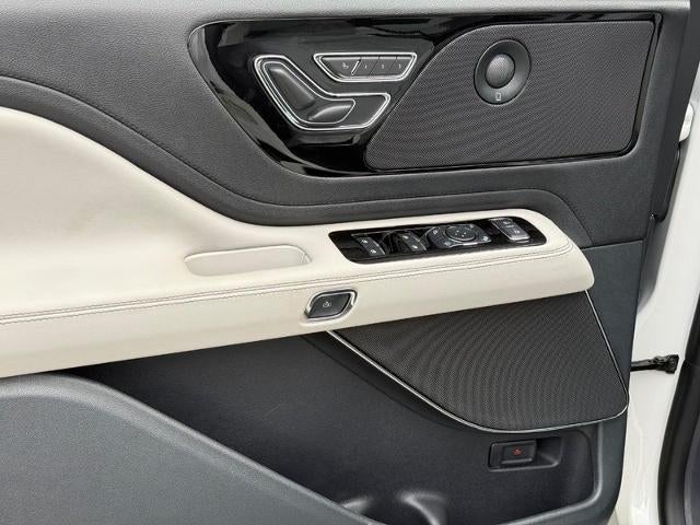 2027 Lincoln Aviator Reserve