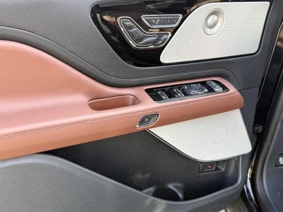 2027 Lincoln Aviator Reserve