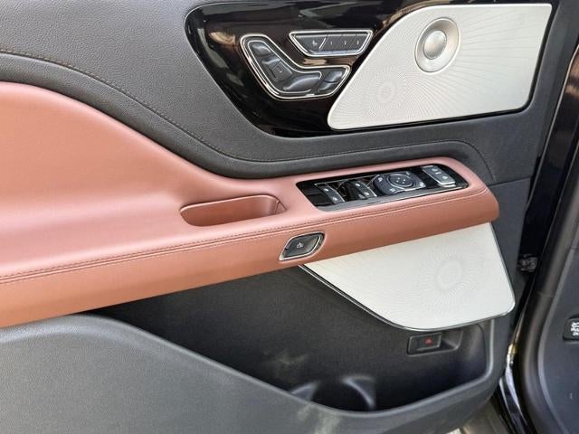 2027 Lincoln Aviator Reserve