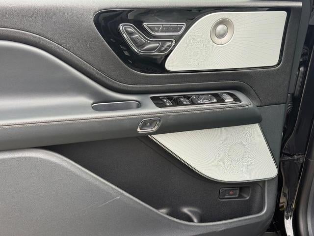 2027 Lincoln Aviator Reserve