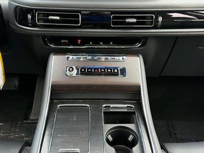 2027 Lincoln Aviator Reserve