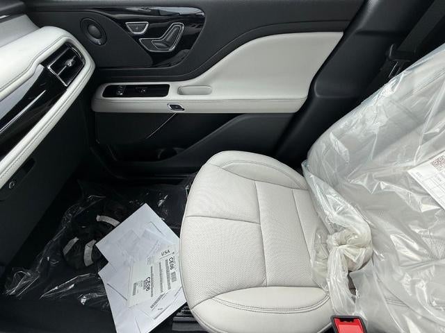 2027 Lincoln Aviator Reserve