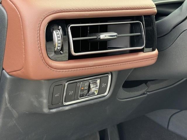 2027 Lincoln Aviator Reserve