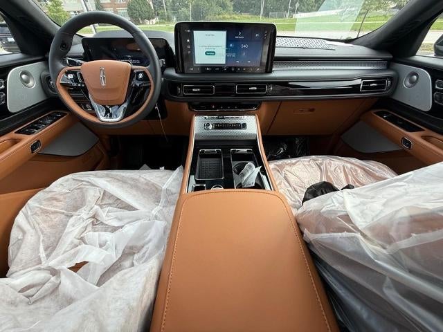 2027 Lincoln Aviator Black Label™