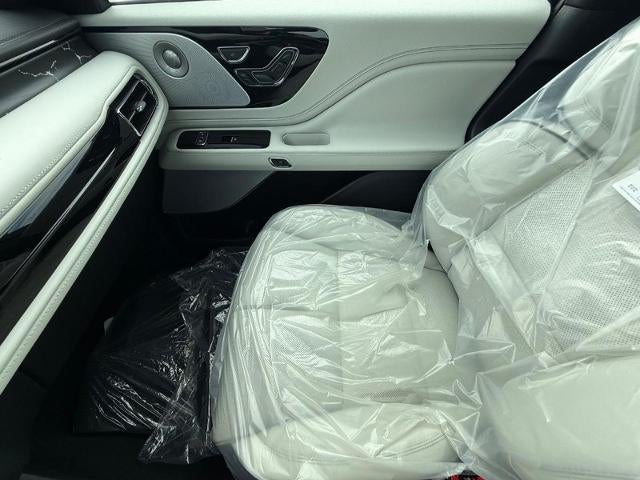 2027 Lincoln Aviator Black Label™