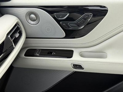 2027 Lincoln Aviator Black Label™