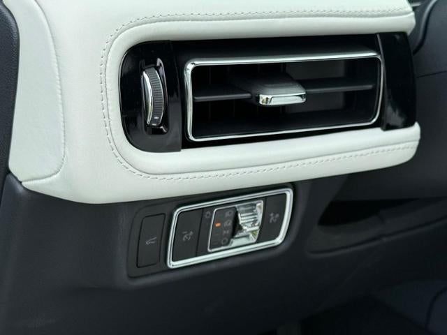 2027 Lincoln Aviator Black Label™