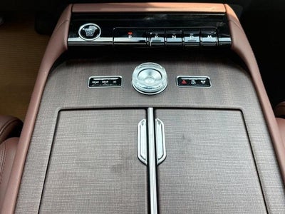 2027 Lincoln Navigator Reserve