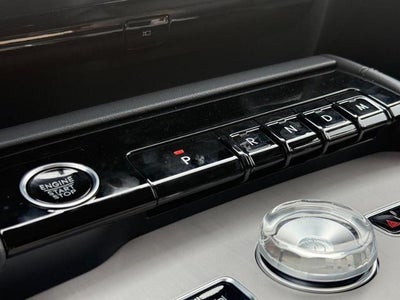 2027 Lincoln Navigator Premiere