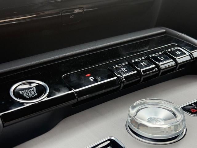 2027 Lincoln Navigator Premiere