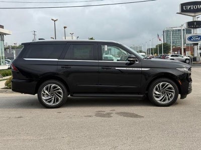 2027 Lincoln Navigator Premiere